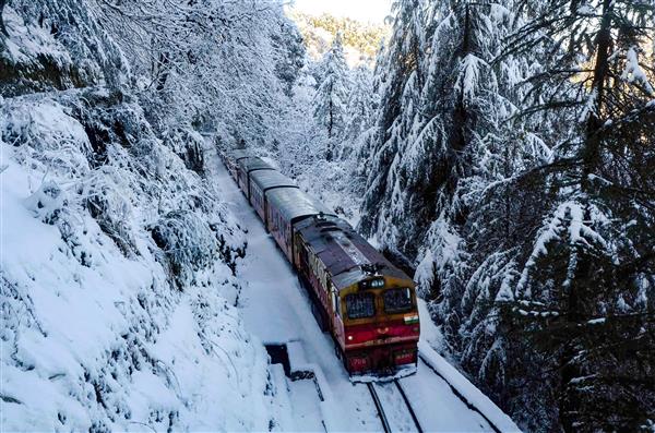 5 most beautiful trains journeys in India